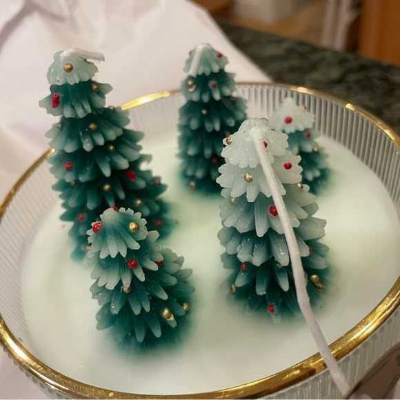 Winter Forest Christmas Tree Candles Soy Wax Aromatherapy Candles Christmas Tree Shaped Candles Exquisite Cone shaped Tea Lamp Candles CL240907