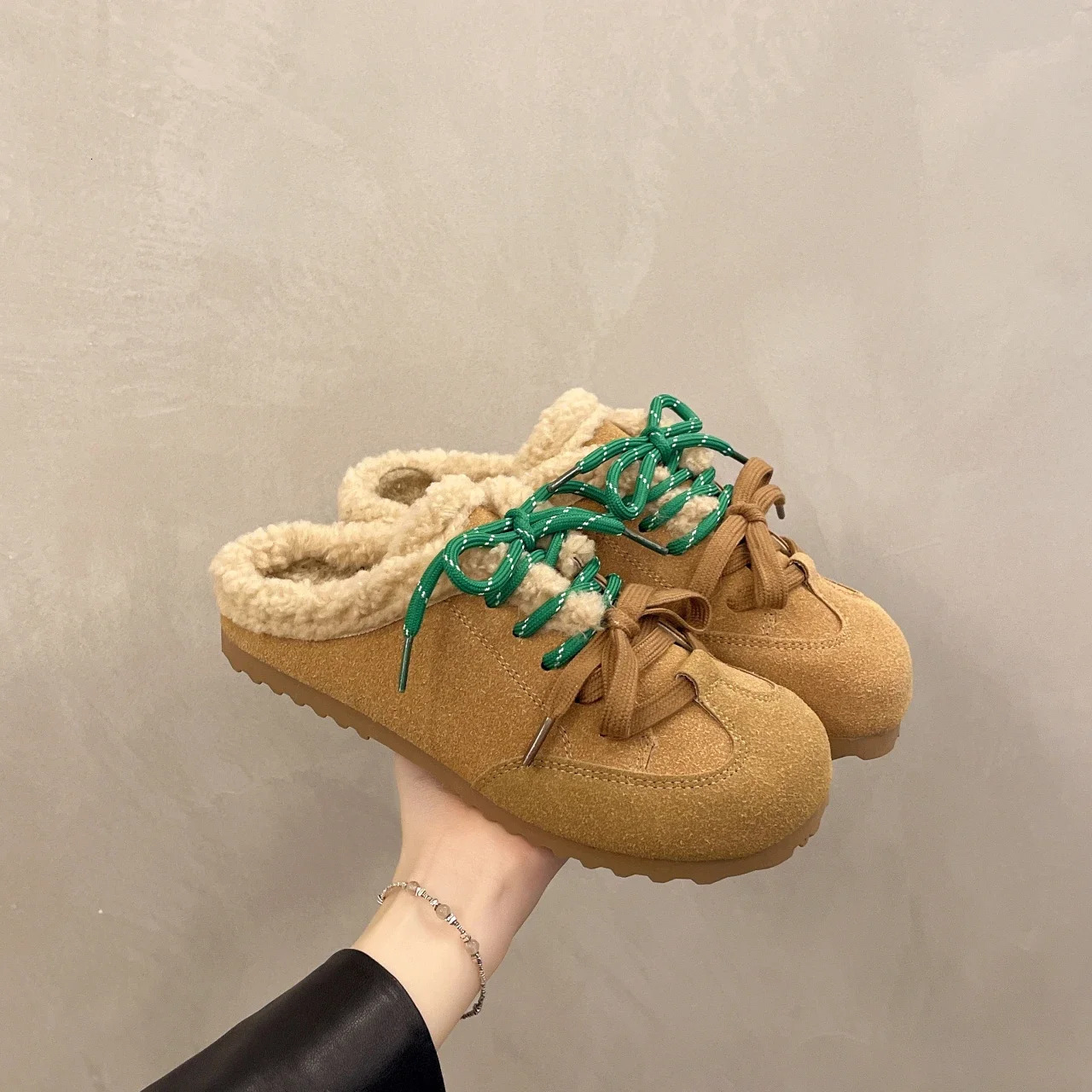 Autumn Winter Women Shoes Casual Flat Shoes Women Moccasins Soft Loafers Fashion Comfort Warm Plush Slip on Female Cotton Shoes 241031