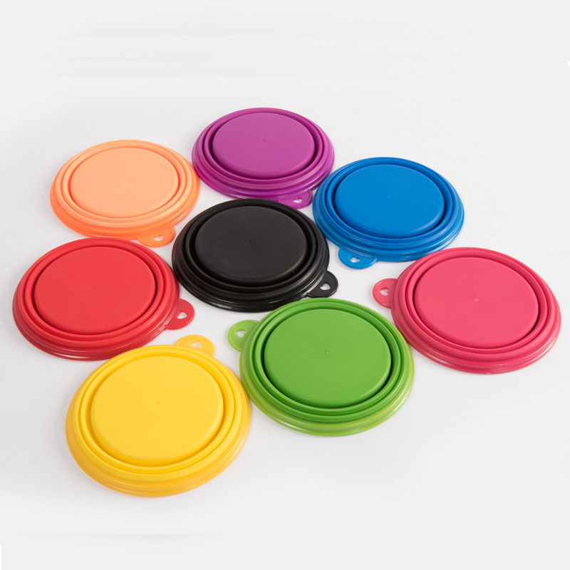 Pet Dog Bowls Folding Portable Dog Food Container Silicone 350ML Pet Bowl Puppy Collapsible Bowls Pet Feeding Bowls with Climbing Buckle