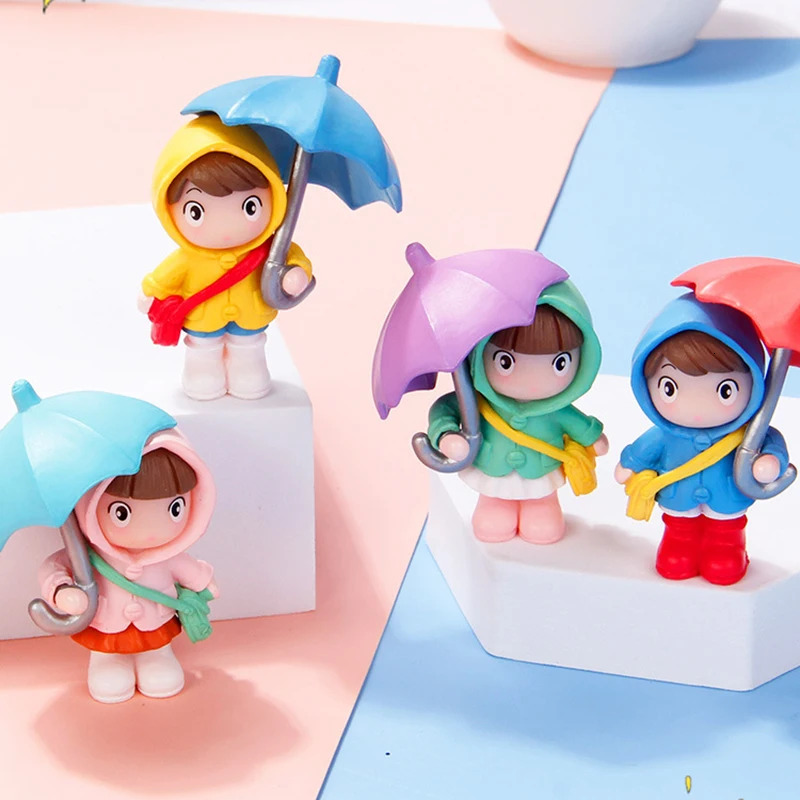 New 1Pcs Cute Umbrella Couple Interior Decoration Action Figures Auto Rearview Mirror Dashboard Ornaments For Car Accessories
