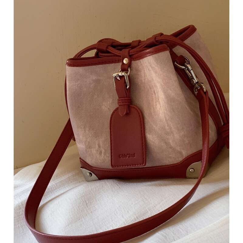 Water Bucket For Women 2024 New Spring/Summer Niche Design, High-End Single Shoulder Crossbody Bag
