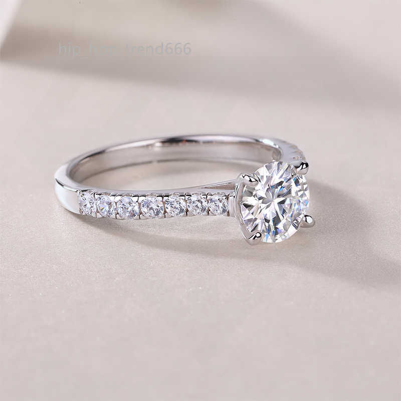 Fine Jewelry 18K White Gold 1CT Moissanite Engagement Ring Luxury Moissanite Diamond Wedding Ring