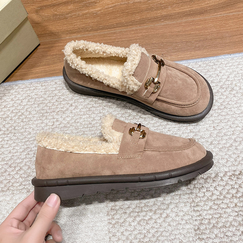 2024 New Free Shipping Designer Slippers Suitable for Women Flat Slippers Thick Bottom Hairy Shoes with Velvet Warmth Baotou