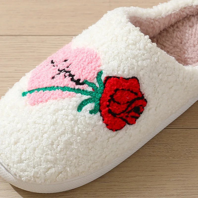 Heart shaped winter slider womens plush warm shoes slider cute cartoon fur slider womens soft foot clothing home cotton shoes 241031