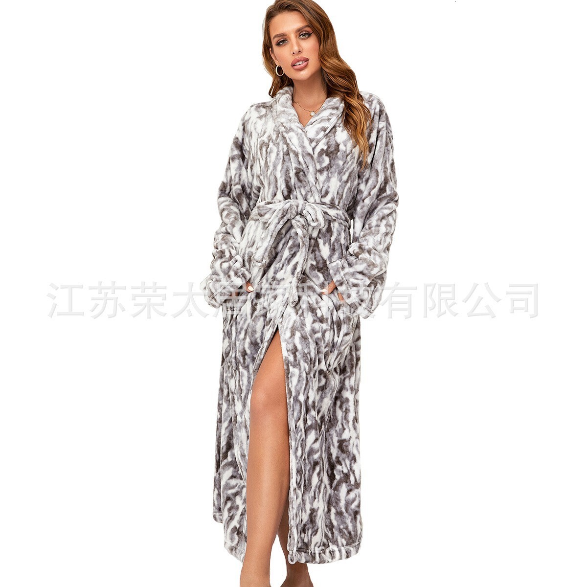 New designer lapel large pocket bathrobe long sleeved printed flannel loose python pattern couple pajamas
