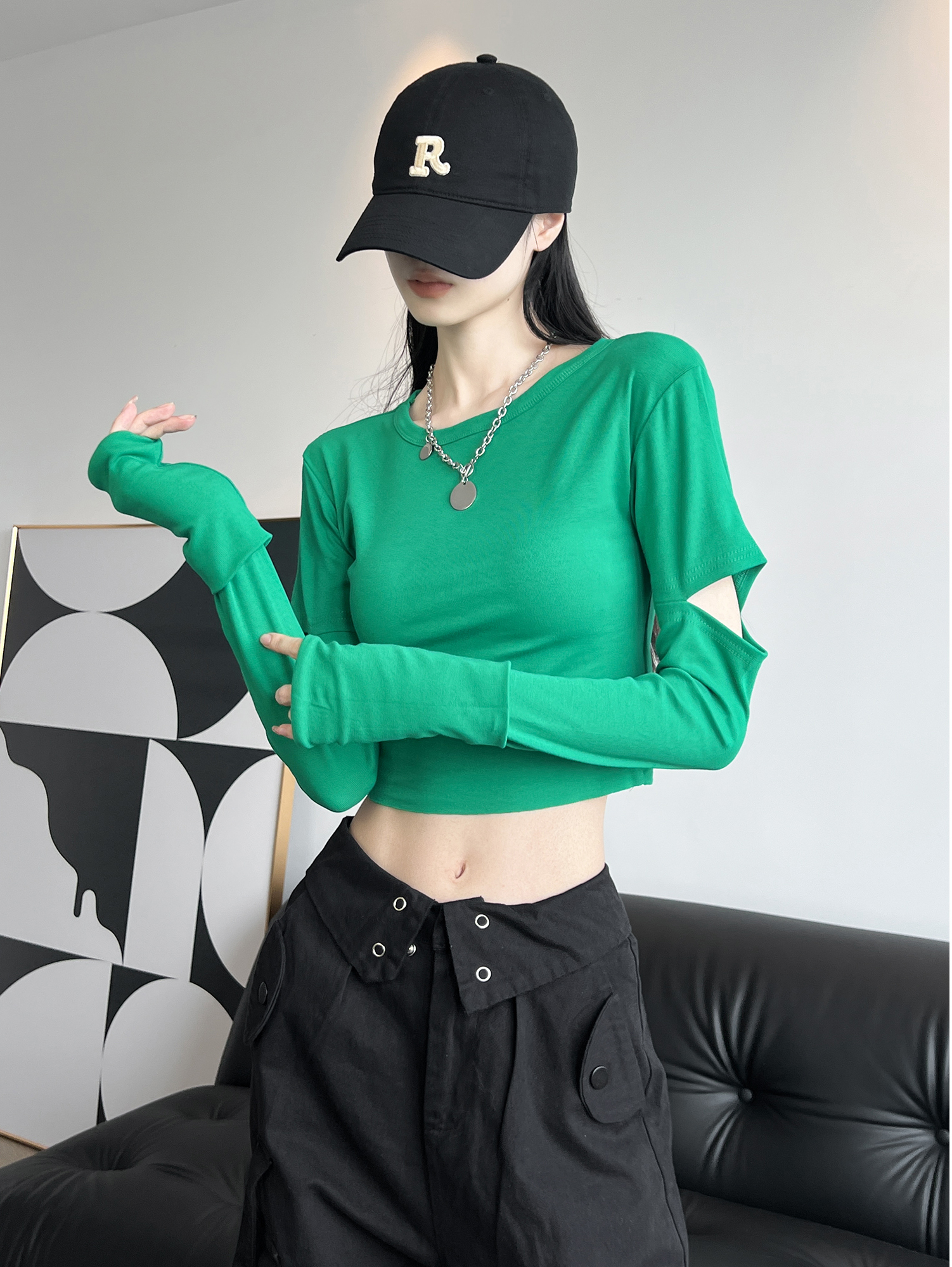 Dynamic Girls Slim Sexy Long Sleeve T-Shirt Women Round Neck Pullover Sleeve Ins Opening High Waisted Short Tops