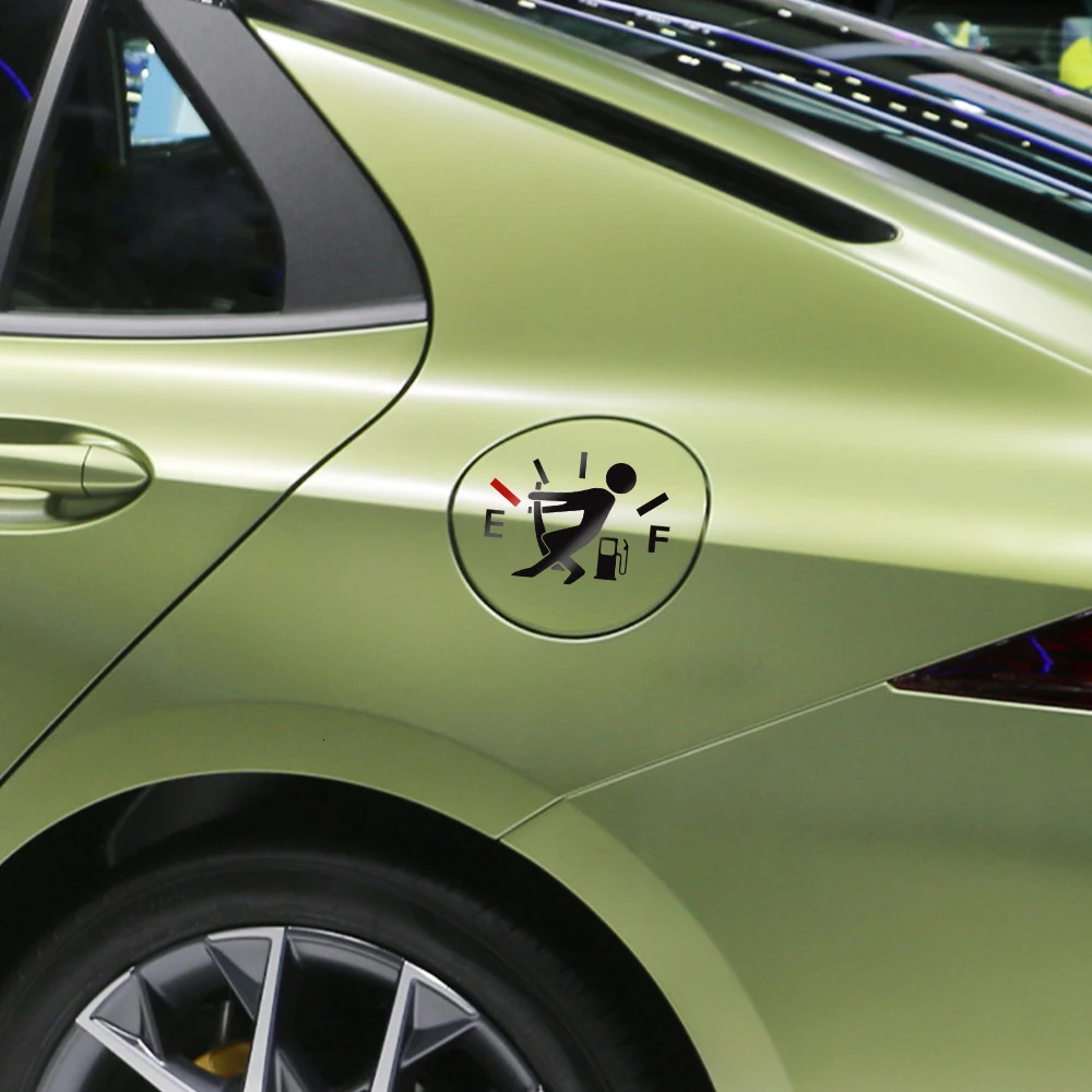 New Creative Fuel Tank Cap Stickers Cartoon Oointer Vinyl Film Reflective Waterproof Decal Decoration Car Exterior Accessories
