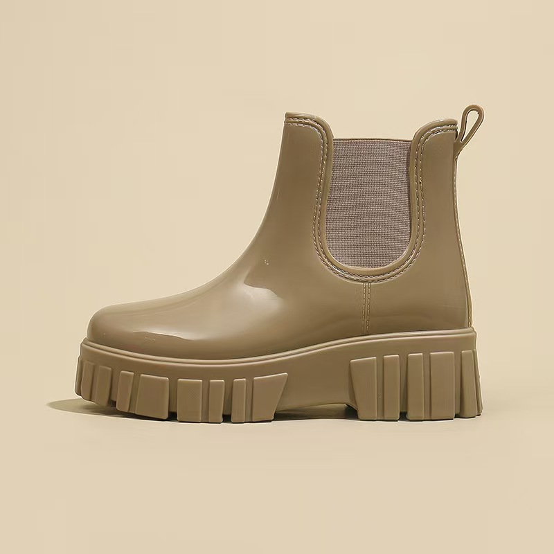 Latest High Quality Upgrade Plush Waterproof Non-Slip Mini Candy Color Fashion Rain INS Winter Boots Jelly Boot Add Ankle Warm Boots