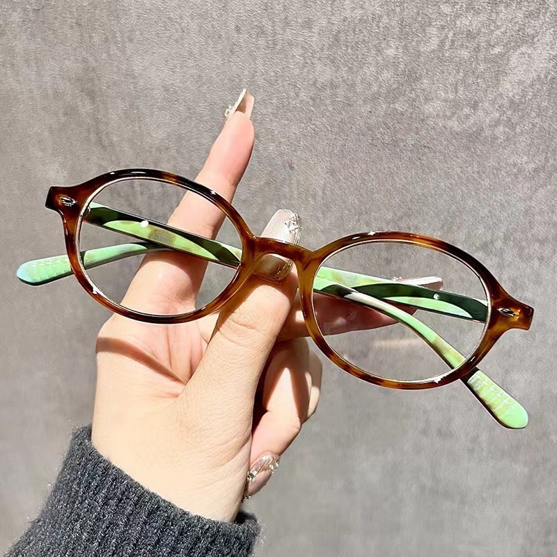 9535 2024 new hot selling retro oval tortoiseshell color small frame black frame plain glasses full frame glasses frame