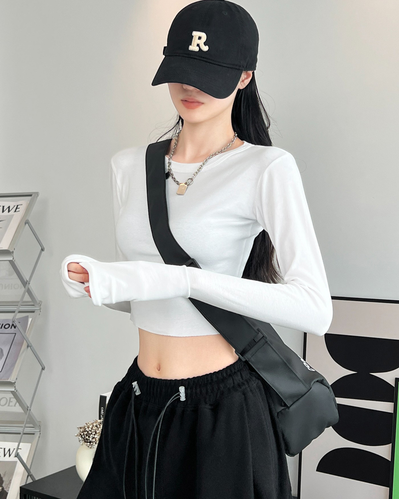 Dynamic girls in Europe and the United States Slim sexy long-sleeved T-shirt female round neck pullover sleeves ins open high waist short paragraph bl
