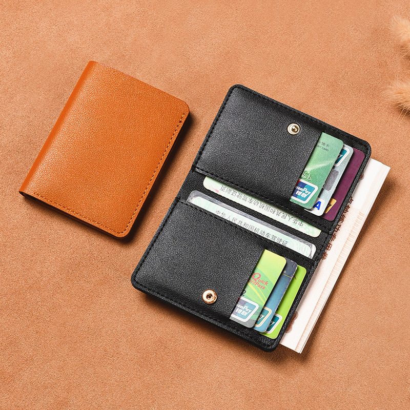 New designer women's simple folding button small driver's license bag, men's soft leather wallet