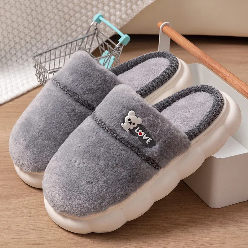 Winter home comfortable and warm womens cotton slippers EVA soft soled wool colored cotton shoes 241031