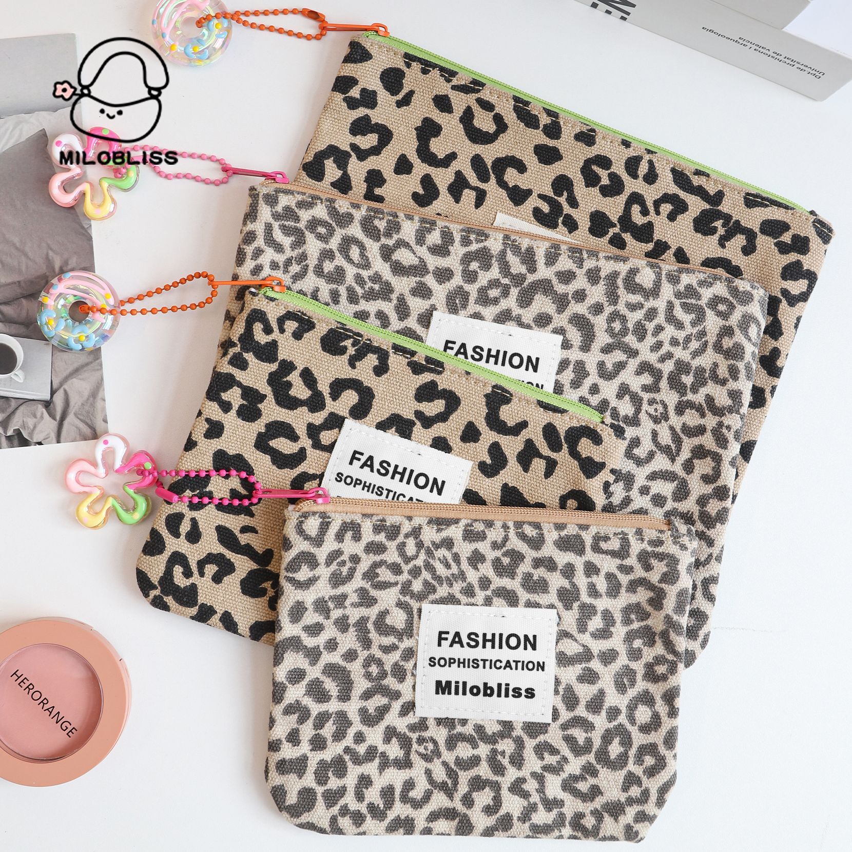 New designer, new leopard print, creative niche design, portable makeup storage bag, handbag