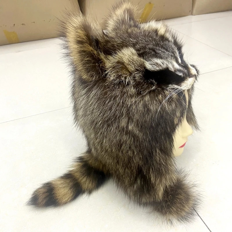 Winter Fur Hat Womens Natural Raccoon Fur Fashion Earrings Warm Bomber Hat Boys and Girls Fluffy Windproof Outdoor Hunter Tail Hat 241030