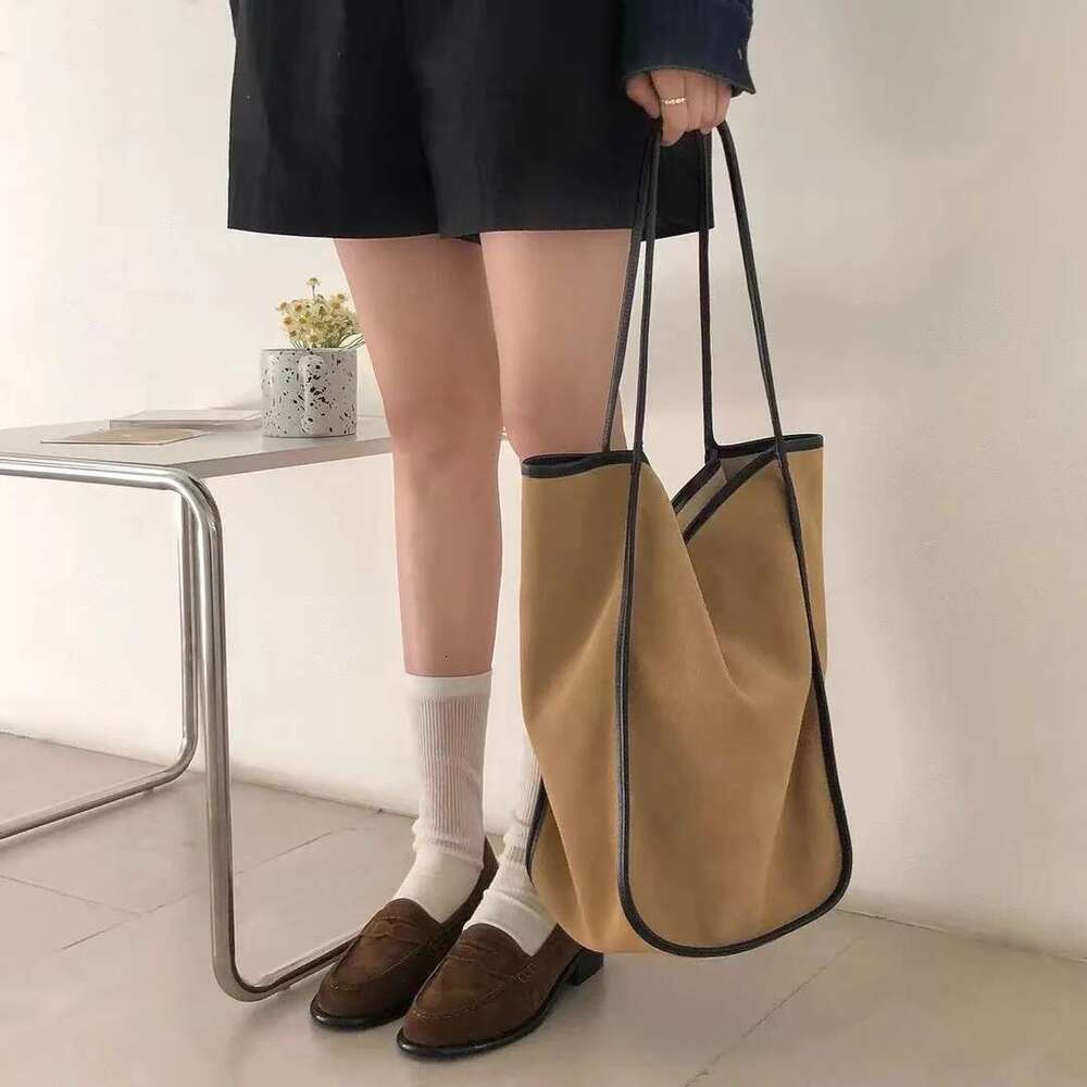 2024 Autumn And Winter New Genuine Leather Frosted Bucket Tote Handbag Shoulder Bag
