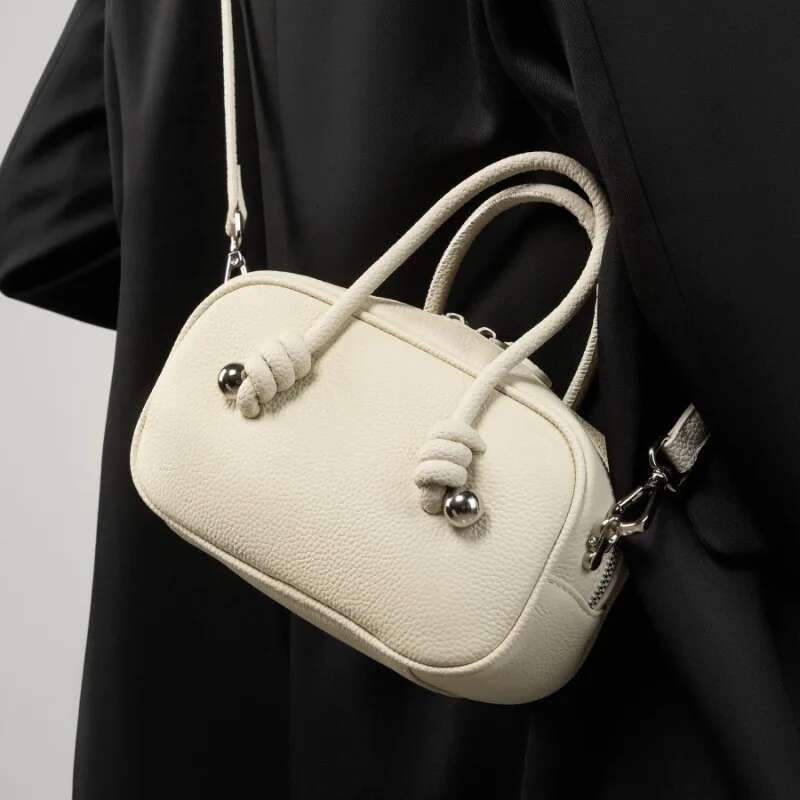 Fashionable Shoulder Underarm Bag For Women 2024 New Niche Design Casual Simple Versatile High-End Crossbody Handbag