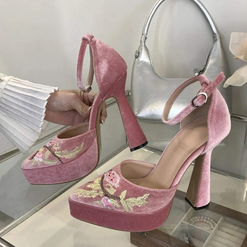 Liyke Fashion Embroidery Pointed Toe Super High Heels Wedding Banquet Shoes Women Platform Pumps Sandals Zapatos Mujer 241031