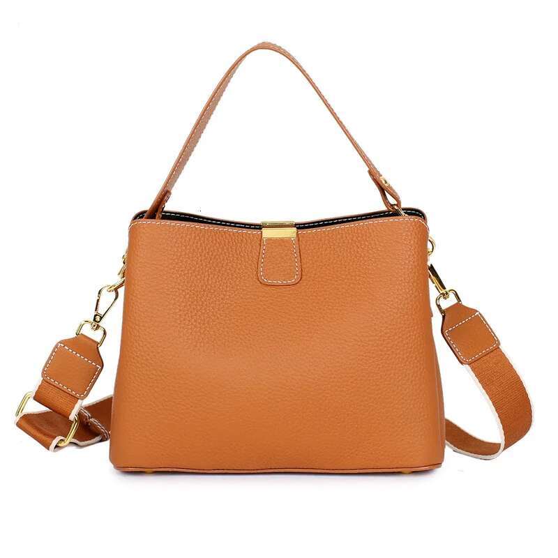 Women's Genuine Leather New Crossbody Messenger For Girls Bucket Handbag Lady Fashion Casual Female Shoulder Bag