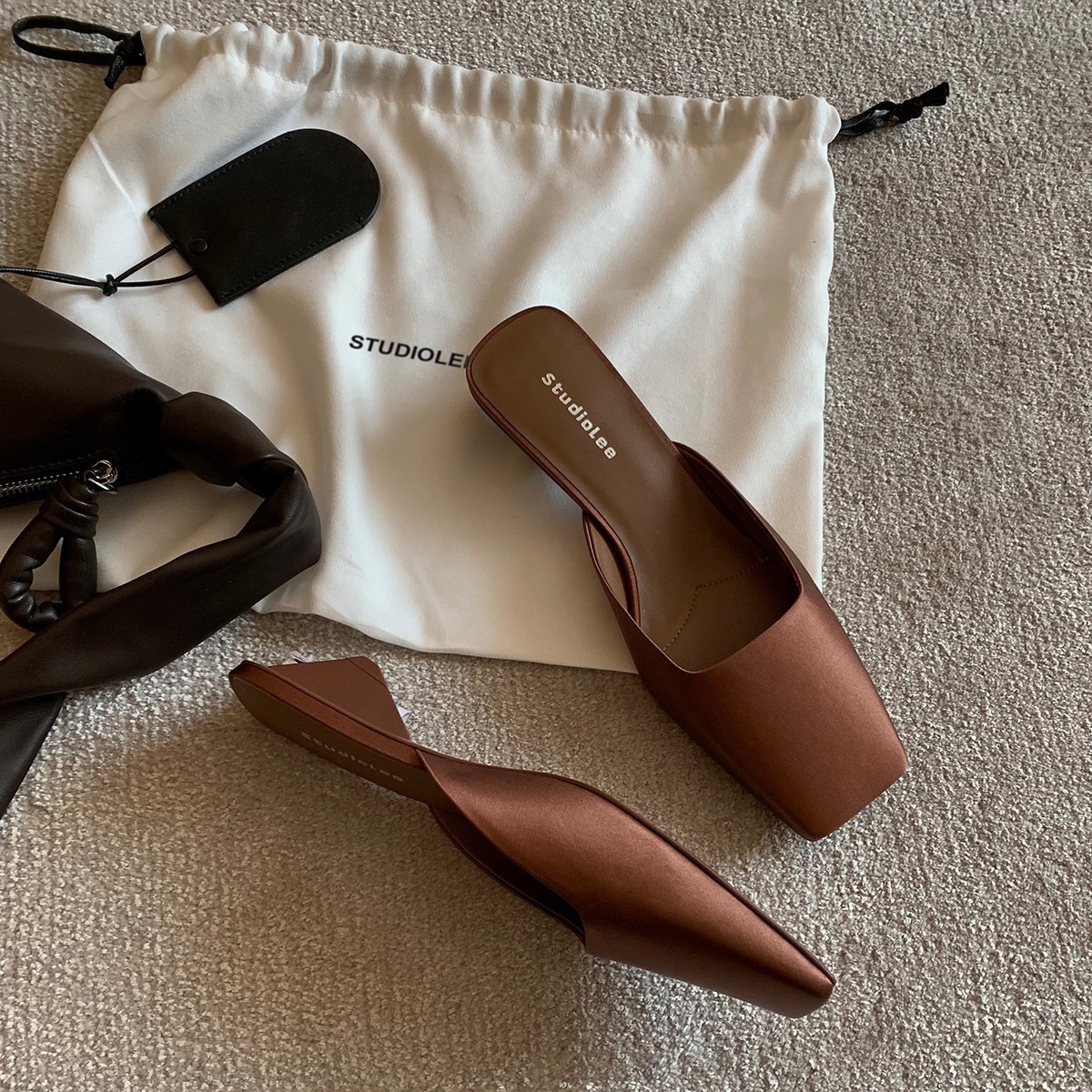Square Summer Head Shallow Mouth Satins Triangle Slippers Fashion Minimalist Retro Commuting Casual Low Heel Sandals
