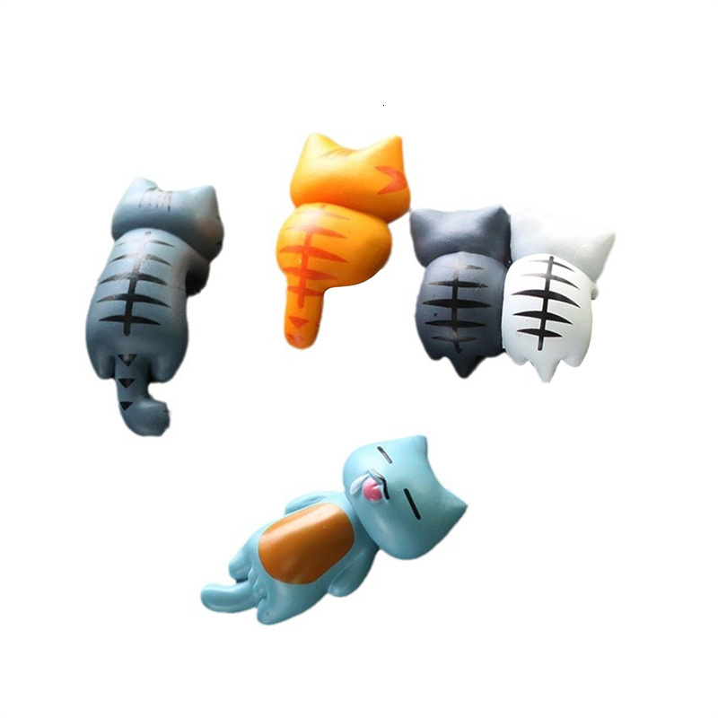 New 6Pcs Mini Cartoon Ornaments Screen Edge Decoration Cat Micro Landscape Model Cute Car Accessories Gifts