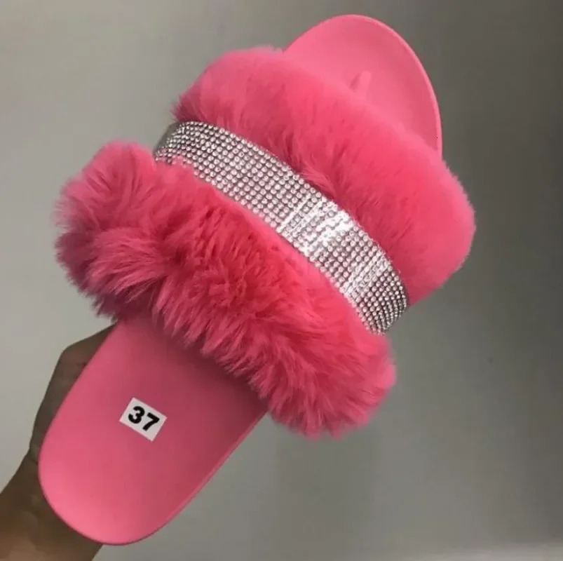 Womens leisure slide fashionable rhinestone velvet platform flat outdoor comfortable indoor womens slide Chinelo Nuvem 241031