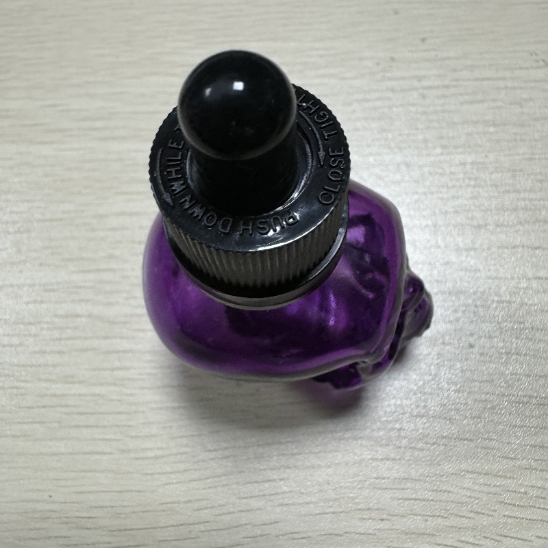 Skull-Shaped Glass Dropper Bottles with Colorful Design 30ml / 1oz for Essential Oils and Fragrances