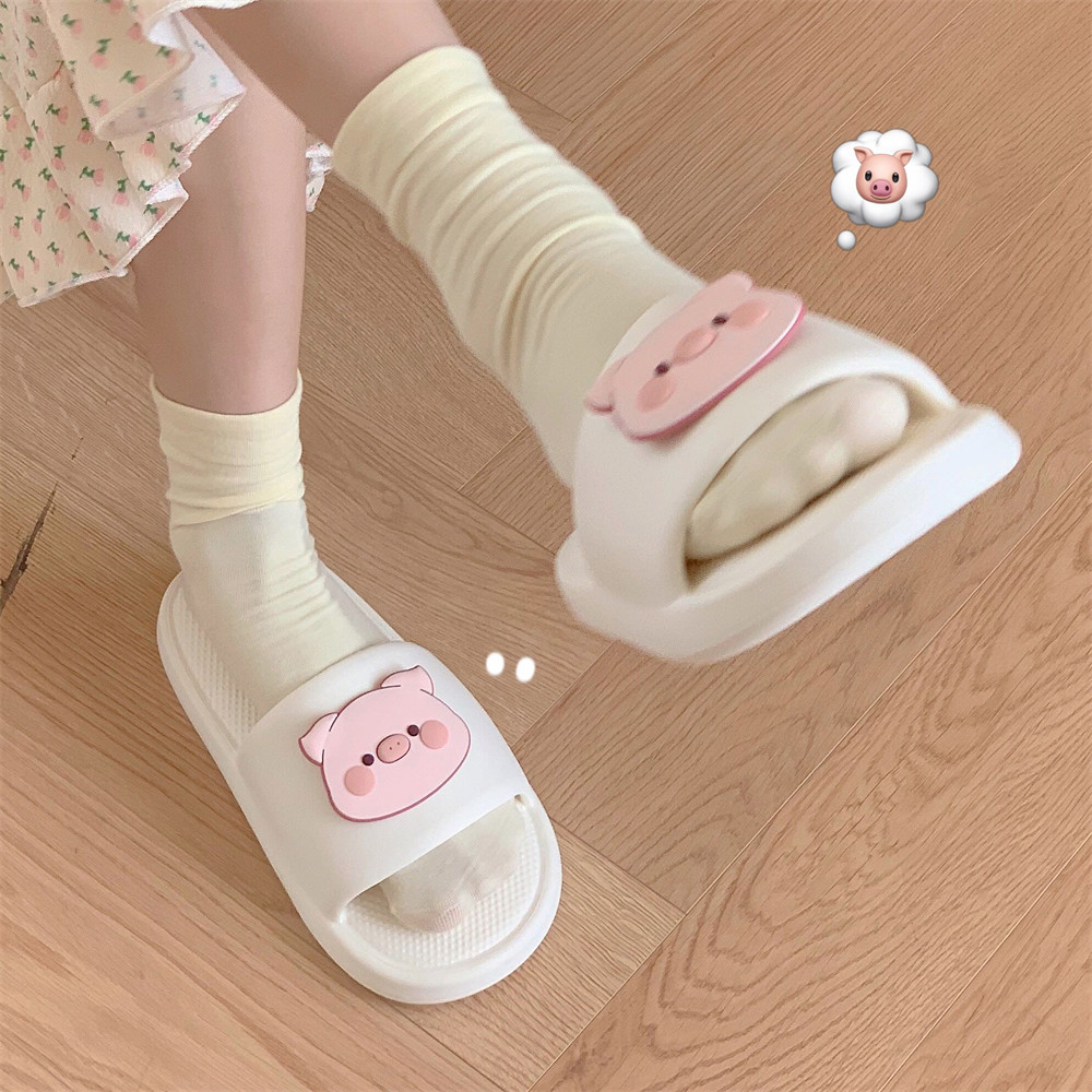 2024 New slippers Ladies Summer shoes Cartoon Piggy slippers Indoor Street Sandals Girls Beach shower slide
