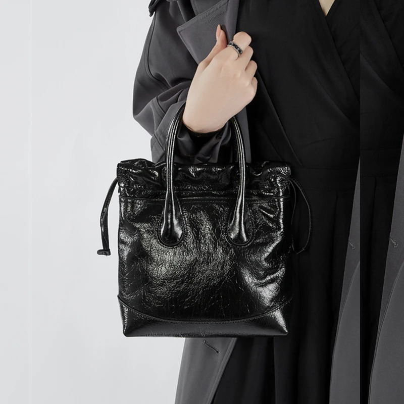 Toptrends Cow Genuine Leather Drawstring Small Tote Handbags For Women y ner Hobo Ladies Shoulder Crossbody Bags 241029