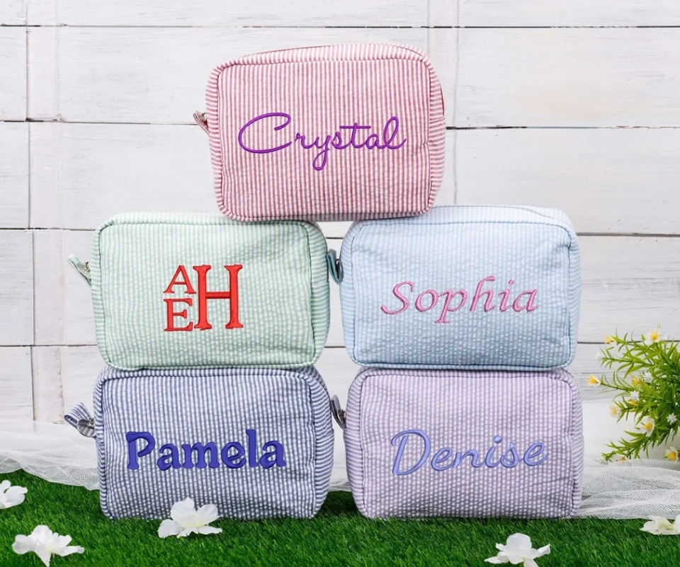Personalized Seersucker makeup bag monochrome toilet bag embroidered makeup bag bridal makeup bag bridal gift 241031