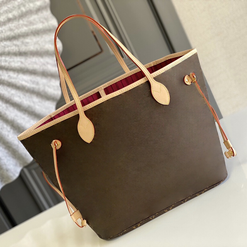 19A Classic Tote Designer Shopping Bag Stylish Commuter Bag S29 M32 L39cm with zipper inner bag in grain leather with microfiber lining and metal