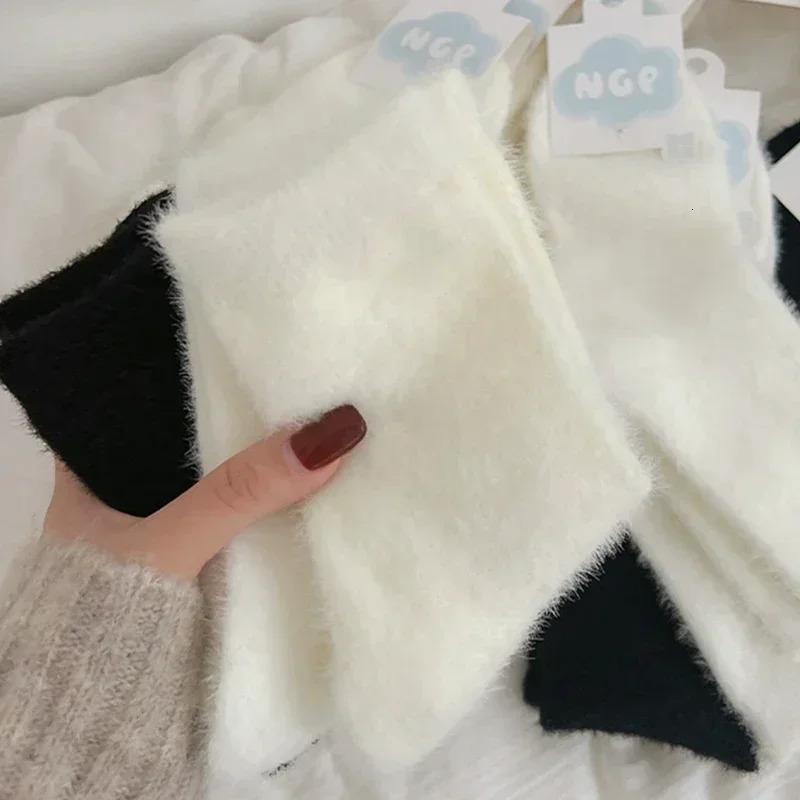 12pairs Cozy Hairy Mink Velvet Sock Autumn Winter Hosiery Thicken Plush Warm Floor Sleep Home Fluffy White Black Soft Socks 241031