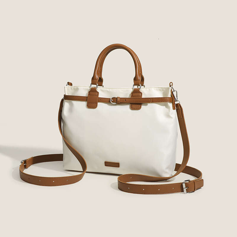 2024 Spring/Summer New Niche Design With A High-End Casual Handbag, One Shoulder Crossbody, Large Capacity Tote Bag