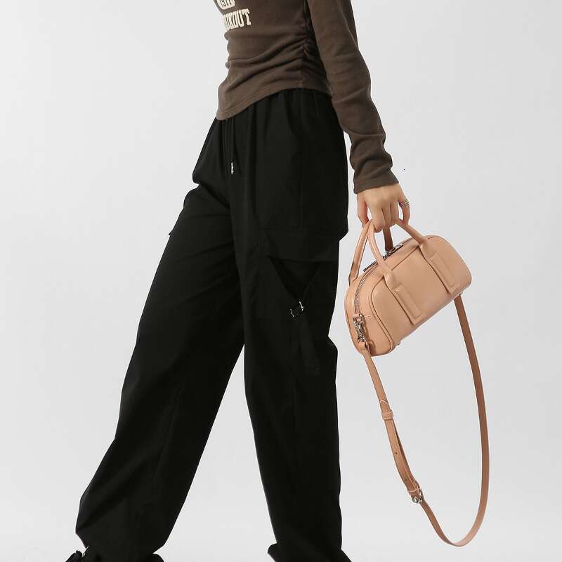 2024 New Niche Retro Commuting Handbag Women's Simple Fashion Single Shoulder Versatile Trendy Crossbody Bag