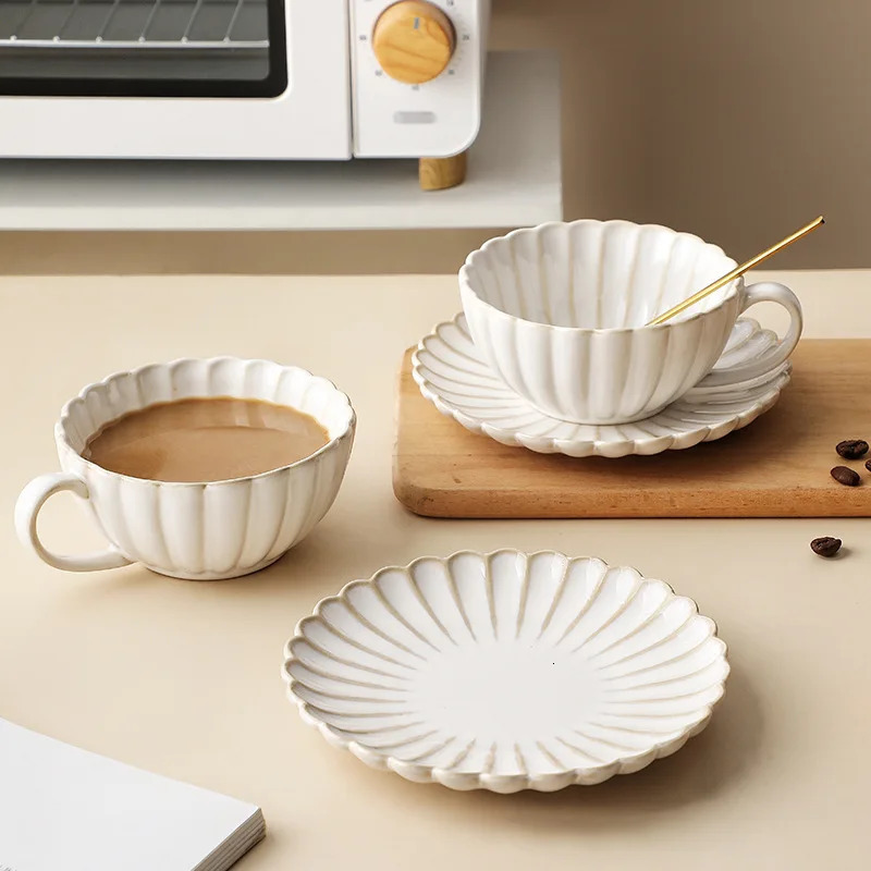 1set 230ml Vintage Ceramic Coffee Mug and Saucer Plate Tea Cup Set Drinking Cups for Breakfast Afternoon Tea Drinkware Gifts 241030