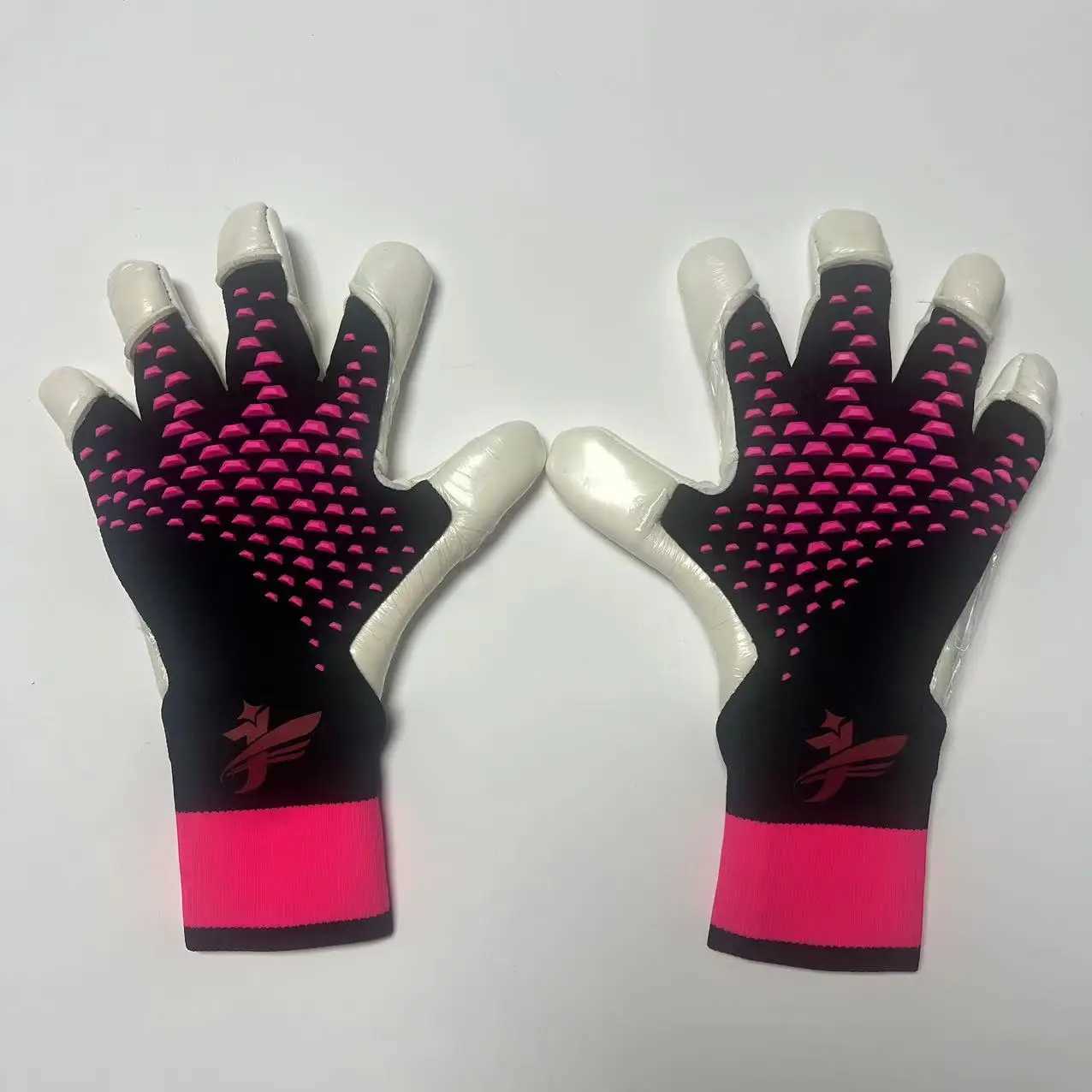 Teens Adults Size Soccer Goalkeeper Gloves Profional Thick Latex Football Goalkeeper Gloves With FingerXJ250221