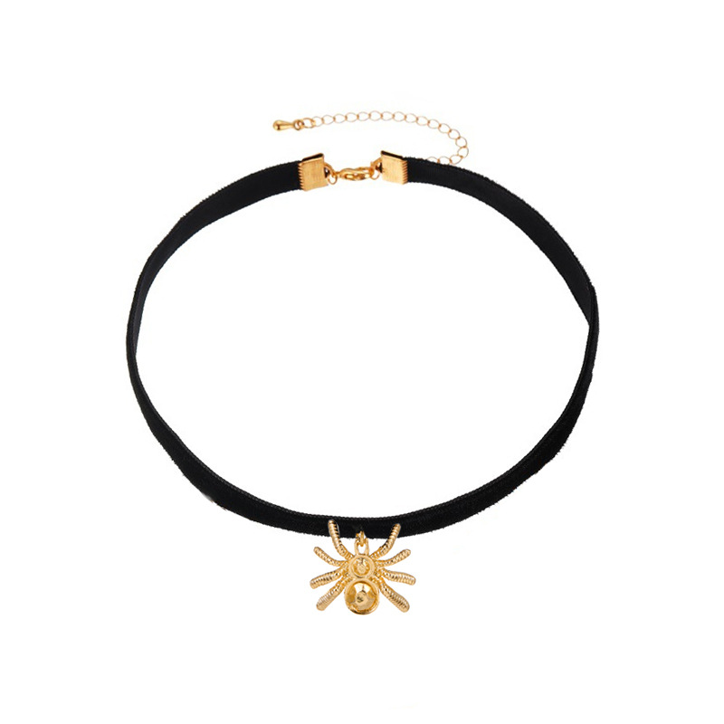 Elegant Black Spider Design Necklace for Gothic Fashion Lovers