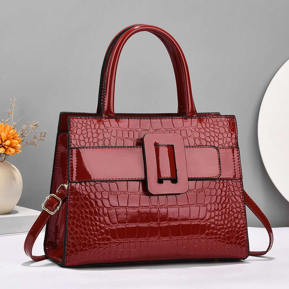 Premium Crocodile Pattern Leather Handbag Stylish Tote & Satchel Purse for Women - Versatile, Durable