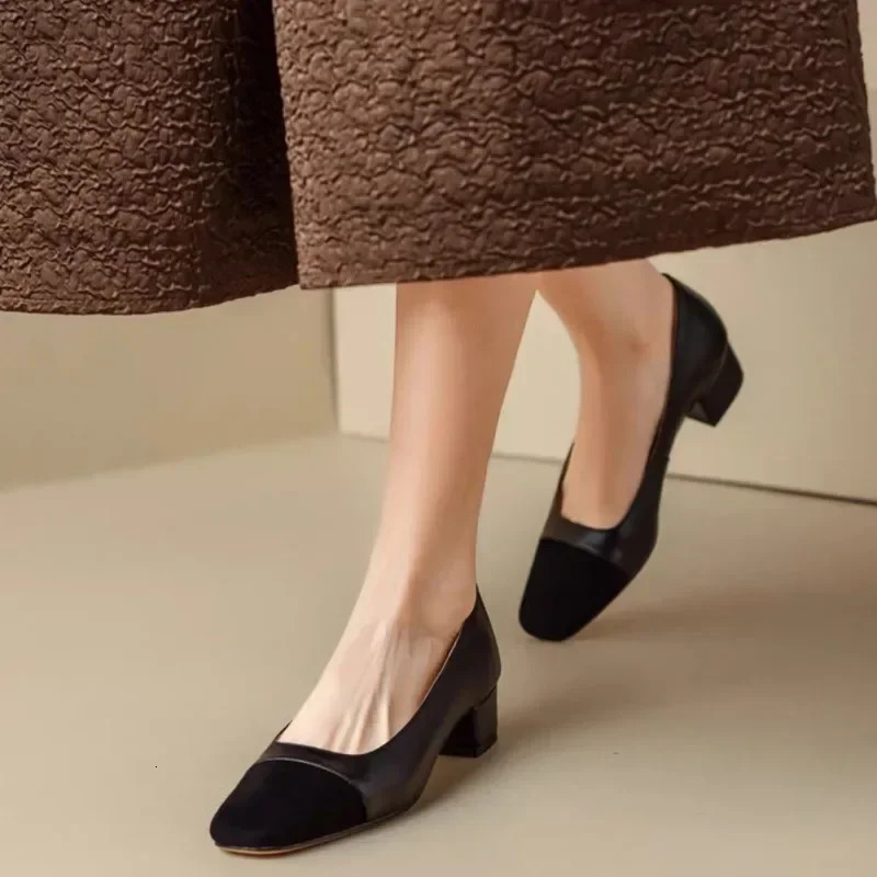 Leather Womens Single Thick-heeled Office Work Simple Wear-resistant High-heeled Formal Shoes 241030