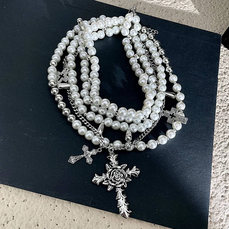 Gothic Fashion Rose Cross Pearl Bead Pendant Necklace Suitable for Women Cool Charm Aesthetic Accessories Retro Jewelry 241030