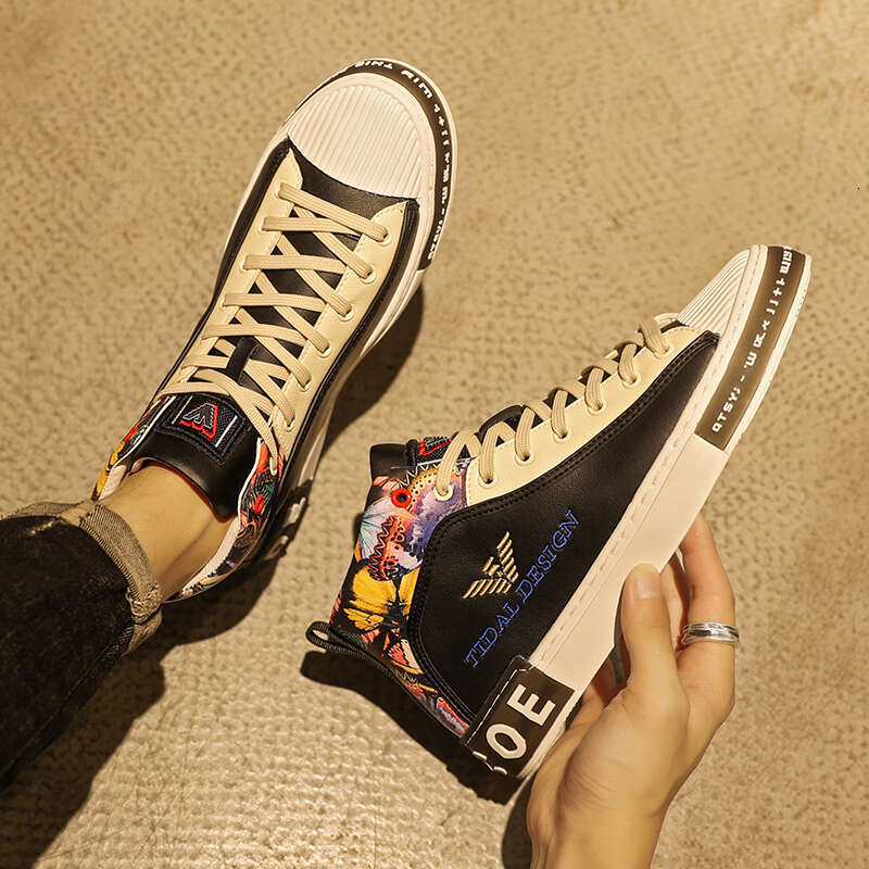 HKDQ New Brand Men's Sports Black High Top Sneakers Fashion Designer Men Outdoor Casual Skateboard Shoes