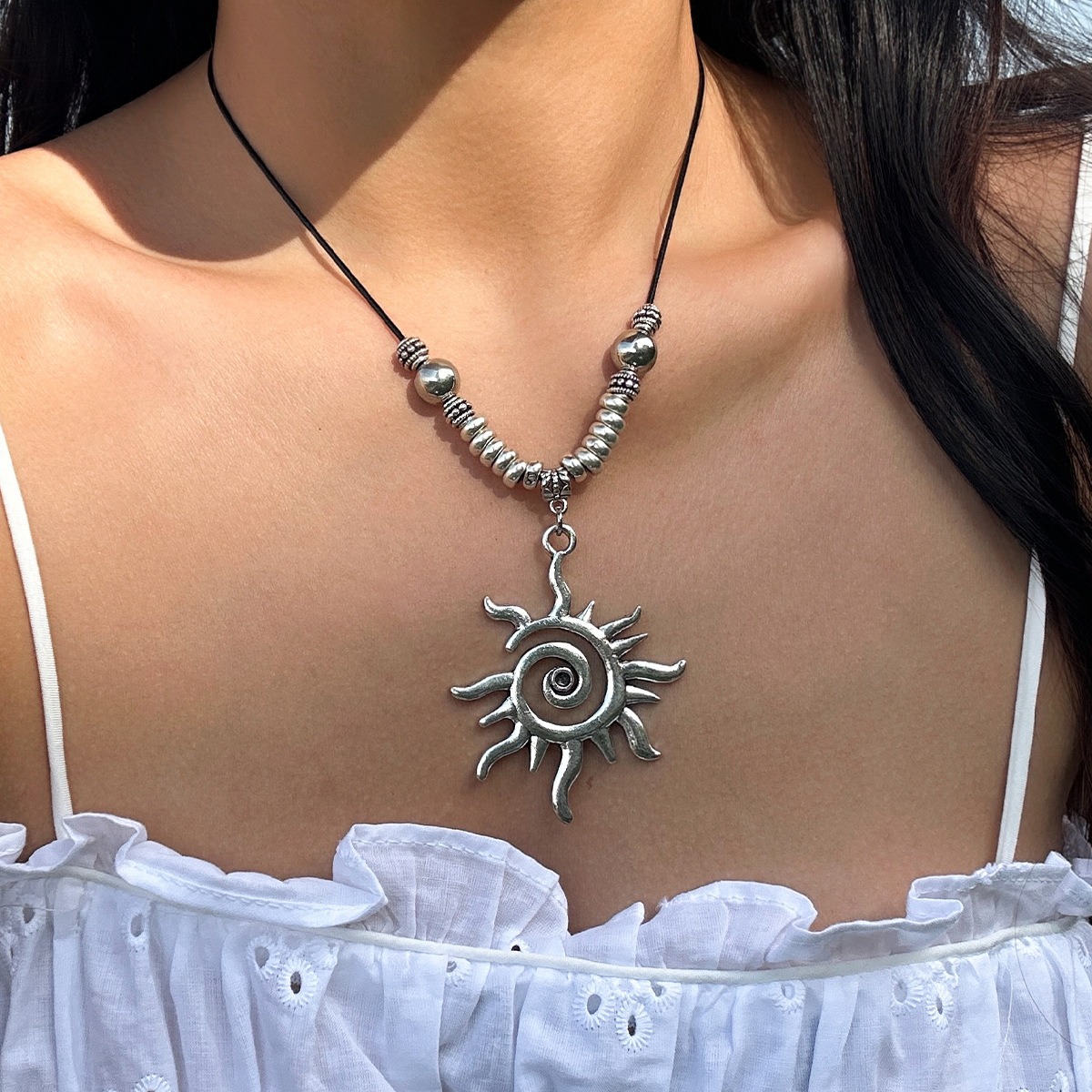 European and American Cross-border Jewelry Personalized Style Pointed Leather Wax Thread Necklace Set Niche Geometric Alloy Collarbone Chain
