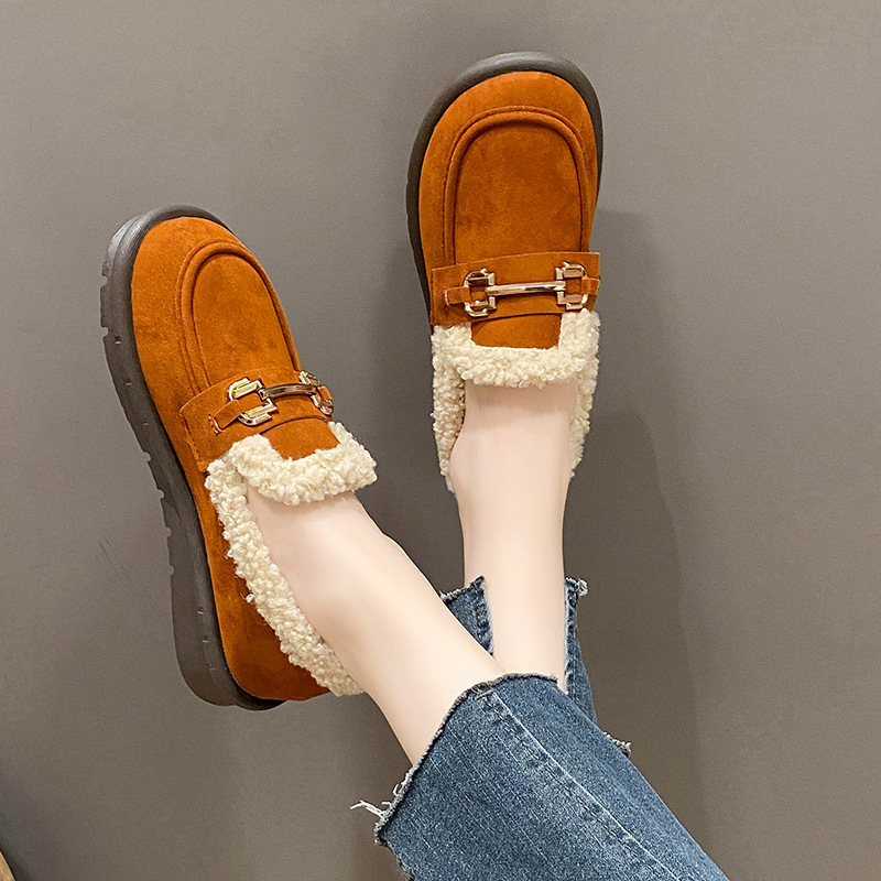 2024 New Free Shipping Designer Slippers Suitable for Women Flat Slippers Thick Bottom Hairy Shoes with Velvet Warmth Baotou