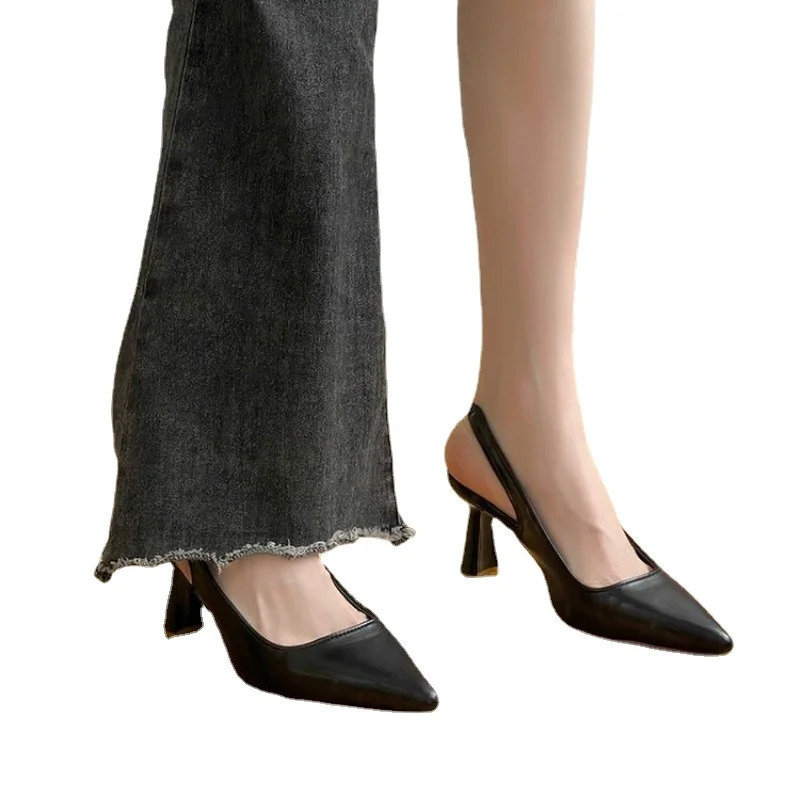 Baotou back empty sandals high heels womens thick heel 2024 spring single shoes pointed toe black work shoes high heels 241031
