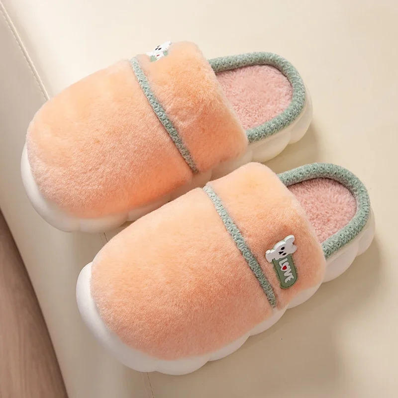 Winter home comfortable and warm womens cotton slippers EVA soft soled wool colored cotton shoes 241031
