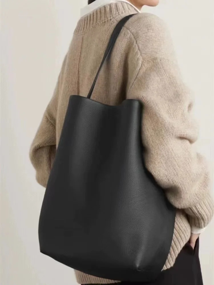 Bucket Senior Shoulder Handbag Litchi Grain Cowhide Large Capacity Tote Bag Female 241030