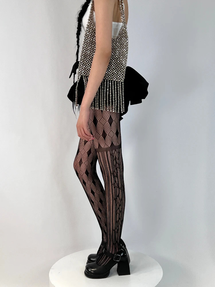 Stockings Womens Nylon Black Irregular Diamond Hollow Lace Mesh Versatile Retro Sexy Black Silk Personality Fashion Leg Shaping 241031