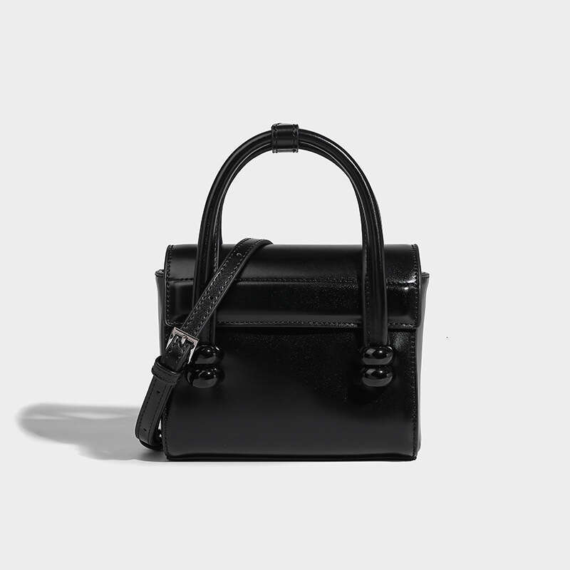 New 2024 Mini-Niche Design Portable High-Grade Casual Simple Shoulder Slung Mobile Phone Bag.