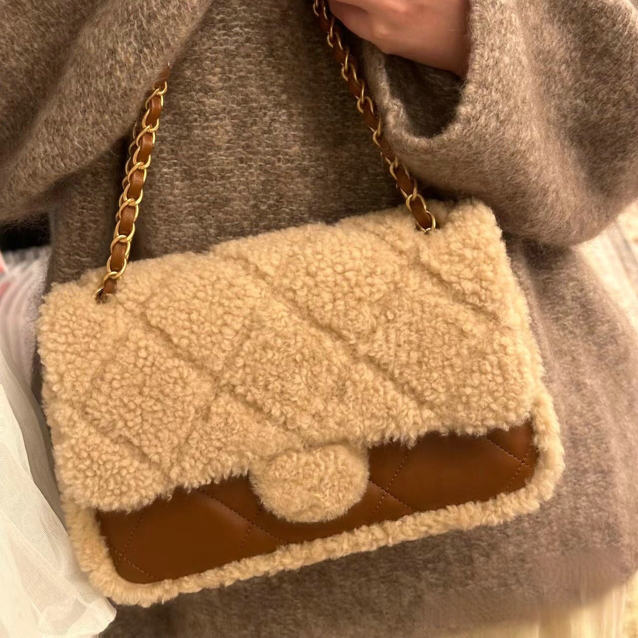 24K Teddy Bear Bag Wool Bag Classics Flap Bag Autumn/Winter New Designer Bag Women Luxury Shoulder Bags Crossbody Bag 12A Mirror Quality Top Quality Chain Bag With Box