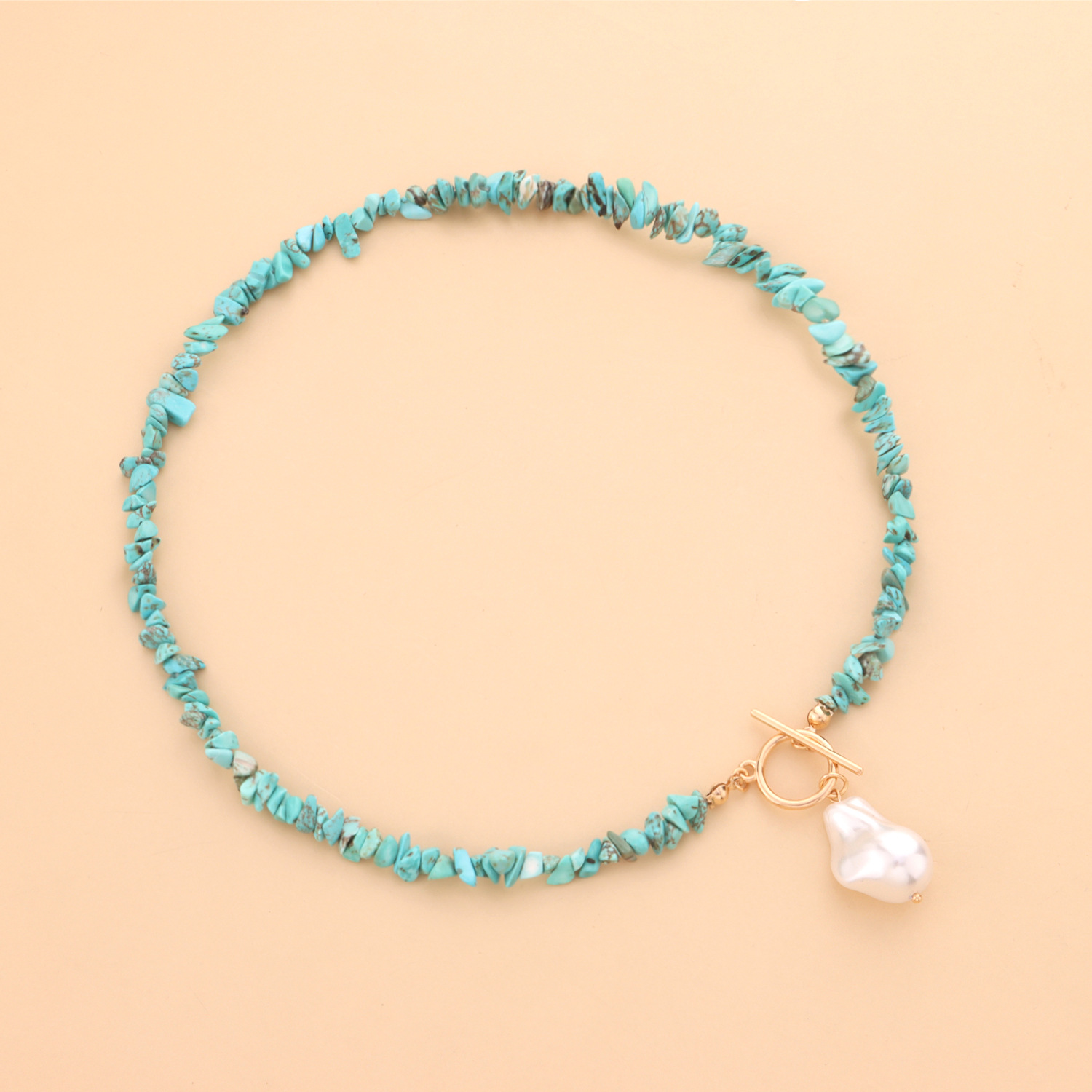 Chic Green Turquoise Over-sized Oval Pearl Toggle Necklace - Ladies' Accessory