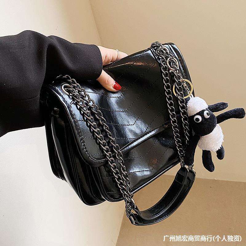 Women's 2024 Spring/Summer New Fashion Crossbody Texture Casual Versatile Retro Shoulder Bag